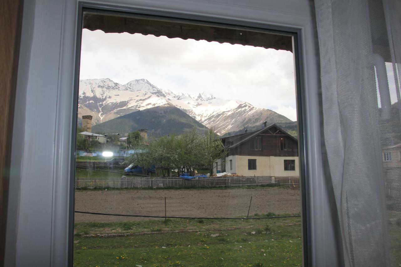 Guesthouse Qarim Mestia Kültér fotó