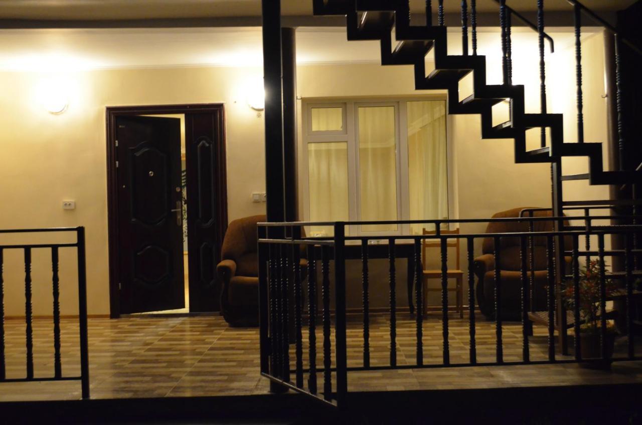Guesthouse Qarim Mestia Kültér fotó
