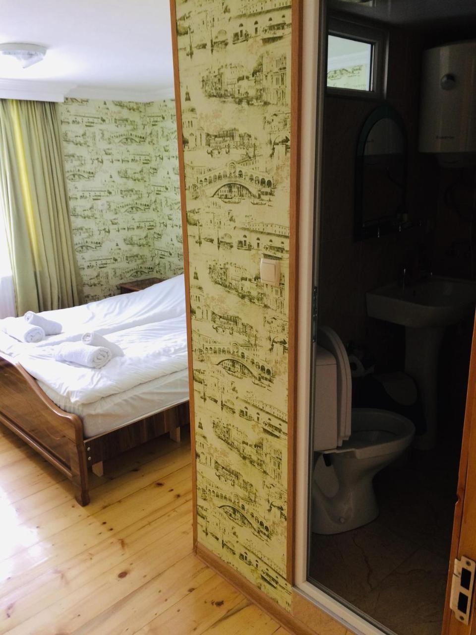 Guesthouse Qarim Mestia Kültér fotó