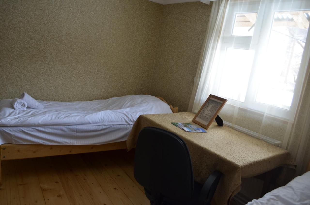 Guesthouse Qarim Mestia Kültér fotó