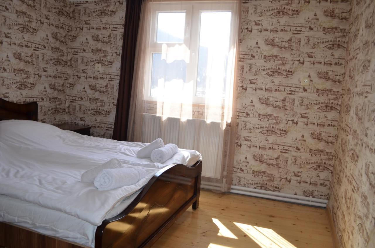 Guesthouse Qarim Mestia Kültér fotó