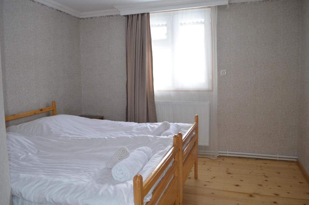 Guesthouse Qarim Mestia Kültér fotó
