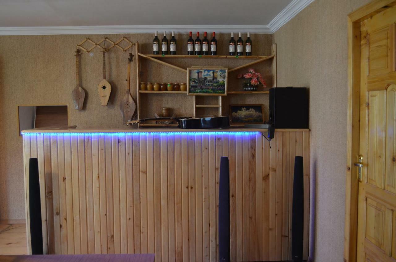 Guesthouse Qarim Mestia Kültér fotó